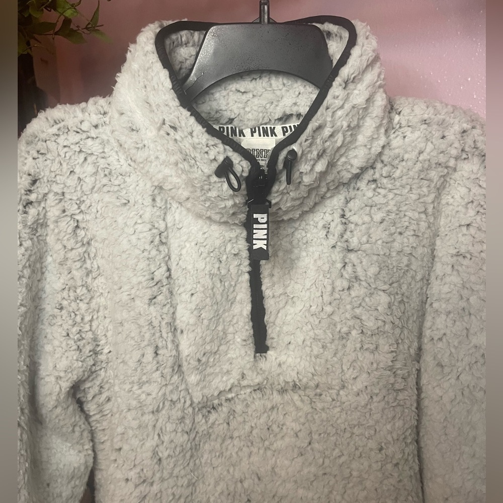 Victoria’s Secret PINK Frosted White Sherpa Quarter Zip Pullover - Picture 5 of 12